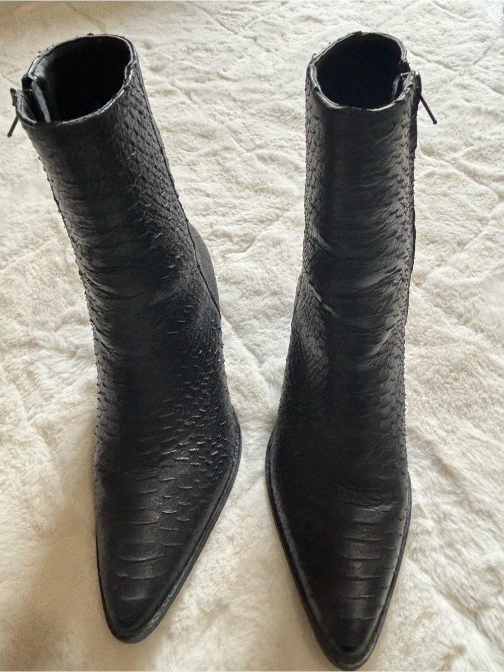 Matisse Caty Black Textured Pointed-Toe Ankle Boots - Picture 5 of 13